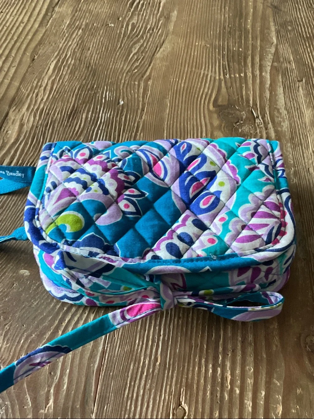 Vera Bradley retired Waikiki Paisley Turquoise Floral Quilted Cosmetic Organizer